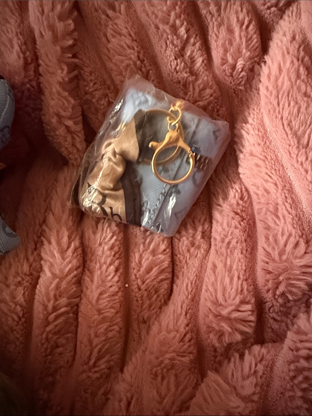 Epi leather Designer-Style Light Blue Bull Dog Toy w Stud Details Coin Pouch - Picture 5 of 6